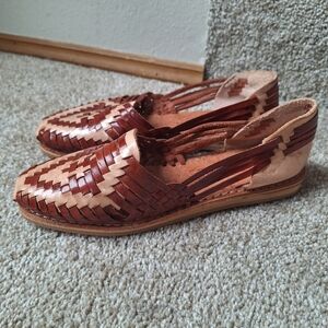 NWOT Huaraches Womens Authentic Mexico Leather Slip On Shoes Size 4 (7.5)